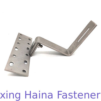 พ่นทราย DIN 603 OEM อุปกรณ์ติดตั้งพลังงานแสงอาทิตย์ตะขอหลังคากระเบื้อง